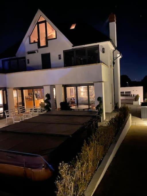 The Boathouse. The Gateway To The Jurassic Coast Vila Poole Exterior foto