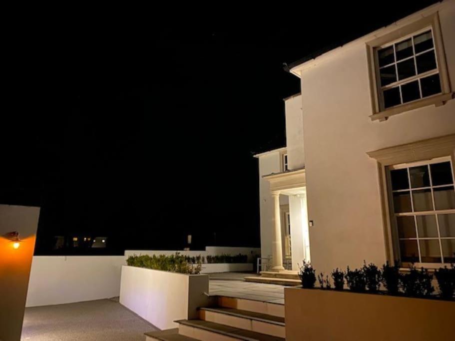 The Boathouse. The Gateway To The Jurassic Coast Vila Poole Exterior foto